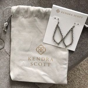 Kendra Scott Silver Earrings!
